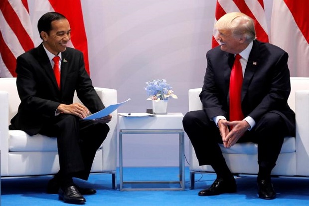Pelantikan Presiden Joko Widodo Bakal Dihadiri Delegasi Trump