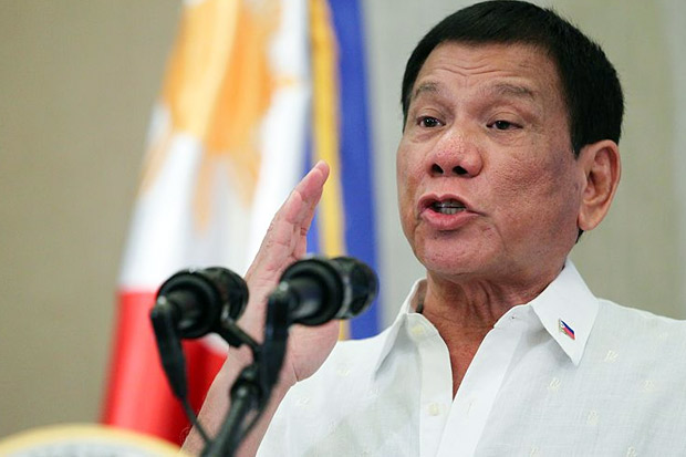 Presiden Filipina Persilakan Kepala Polisi Lakukan Pembunuhan