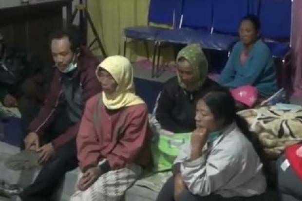 Kabupaten Magelang Diterjang Angin Kencang, 70 Orang Mengungsi