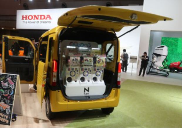 Tampilan Honda N-Van, Kei Car untuk Kebutuhan Komersial