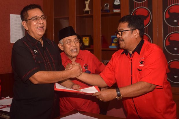 Mantan Ketua DPRD Jateng Murdoko Daftar Bakal Calon Bupati Kendal