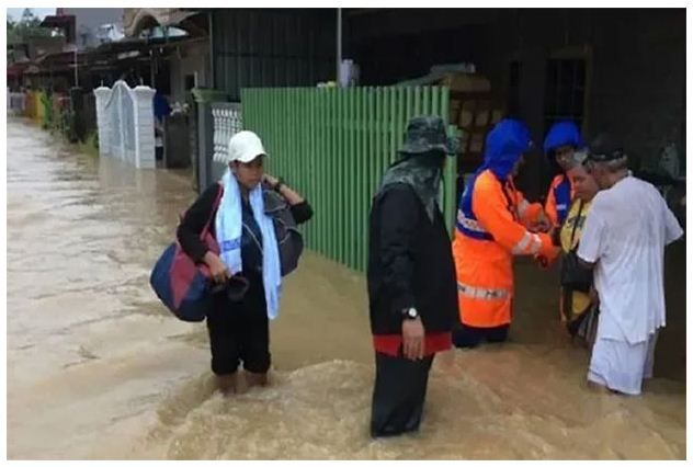 4.000 Jiwa Mengungsi Akibat Banjir di Johor Bahru