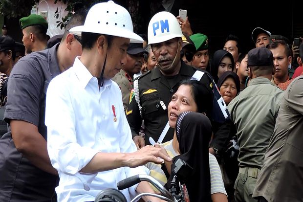 Cerita Ibu Muda Menunggu 1,5 Tahun Setelah Ngidam Dielus Jokowi