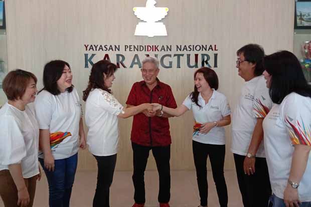 5.000 Alumni hingga Orang Terkaya Indonesia Ramaikan Reuni Akbar Karangturi