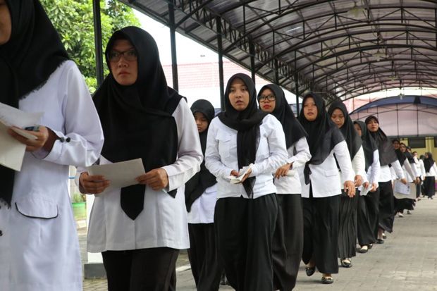 Cerita Peserta Luar Daerah yang Mengikuti Tes CPNS di Jawa Tengah