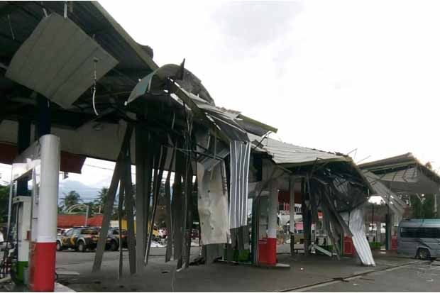 SPBU dan Rumah Warga Semarang Rusak Diterjang Puting Beliung