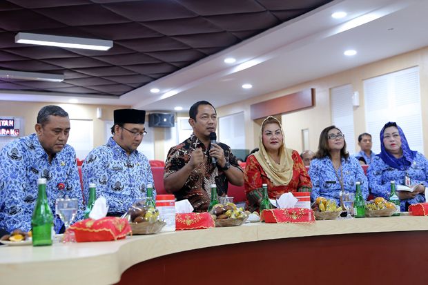 Tegas, Hendi Siap Tindak Penyebar Hoaks Corona di Semarang