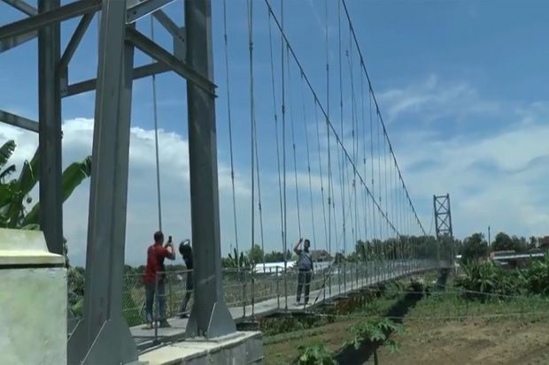 Ngeri, Besi Penahan Jembatan Gantung Kali Bodri Kendal Melorot
