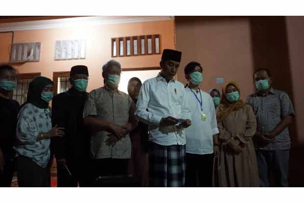 Jenazah Ibunda Presiden Jokowi Akan Dimakamkan di Karanganyar