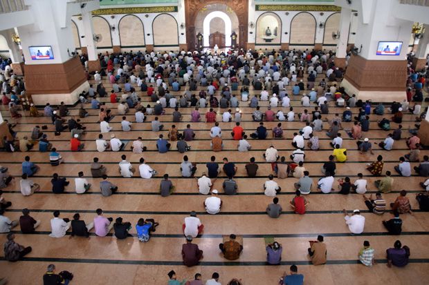 Darurat Corona, 3 Masjid Utama di Semarang Sepakat Tak Gelar Salat Jumat