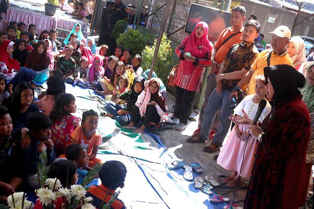 Warga Kota Pahlawan Surabaya, Diajak Menabung Sampah