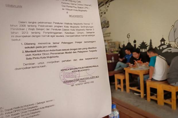 Satpol PP Ingatkan Pemilik Warung Dilarang Layani Pelajar