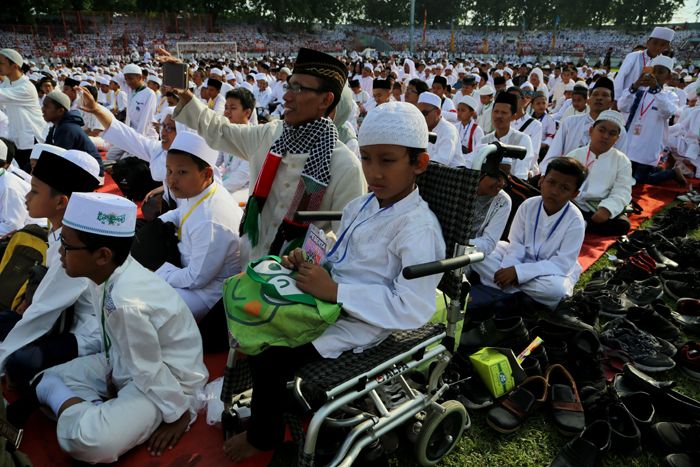 Ribuan Hafidz Quran Doakan Keselamatan Surabaya