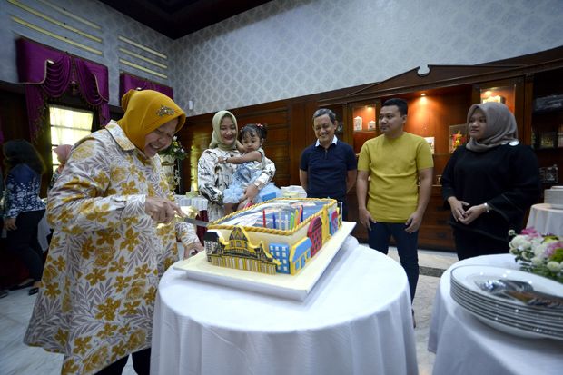 Di Hari Ulang Tahunnya Risma Ingin Surabaya Besar Seperti Majapahit