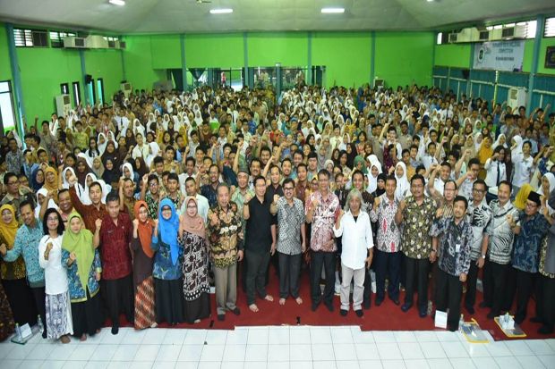 Hadapi Revolusi Industri 4.0 Siswa di Surabaya Dibekali Ilmu Multimedia