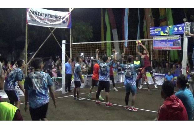 Pemuda Desa dan Caleg Perindo Gelar Turnamen Bola Voli