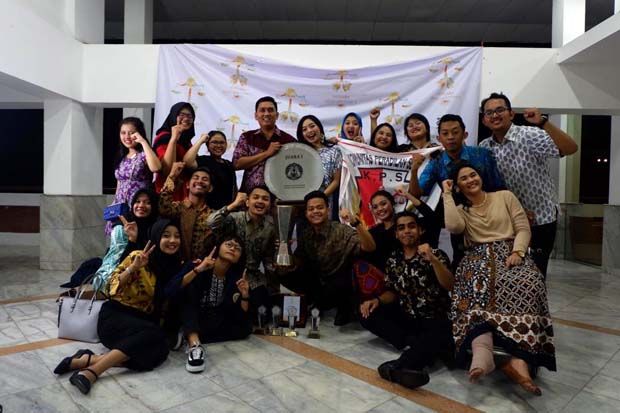 Wow! KPS Unair Tiga Kali Beruntun Jawara Peradilan Semu