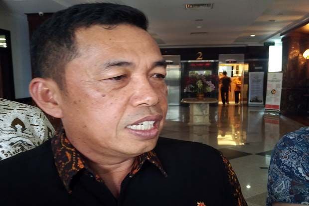 Mantan Ketua DPRD Kota Surabaya, Diburu Kejati Jatim