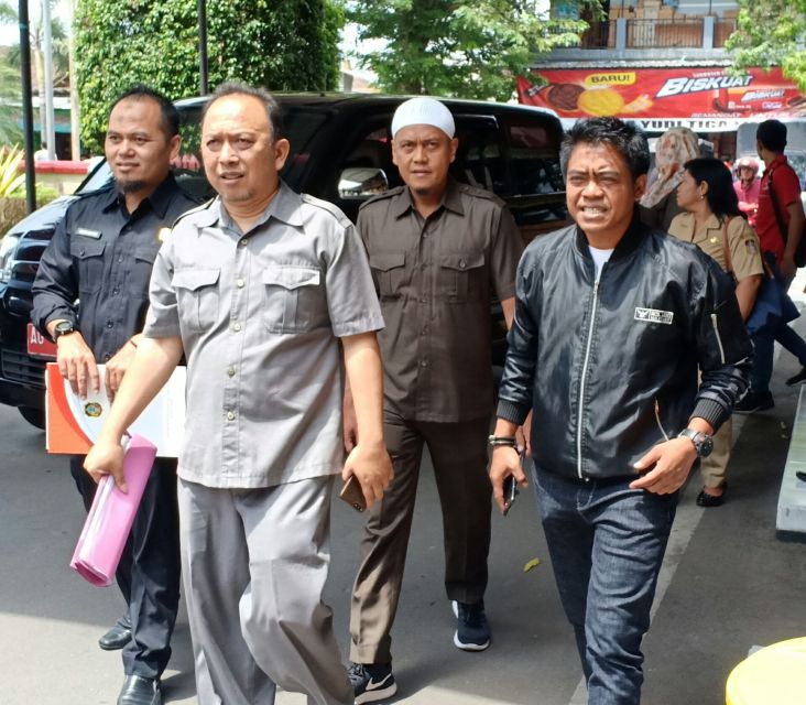 Jengkel Dituding Tak Pancasilais, DPRD Polisikan Pengacara Karaoke