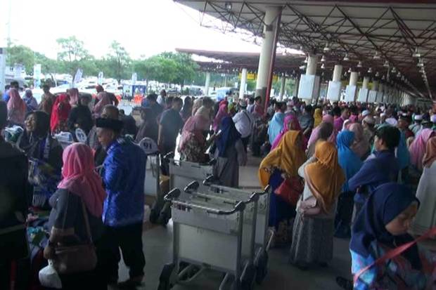 Bandara Juanda Surabaya Ditutup 3 Jam Akibat Aspal Runway Terkelupas