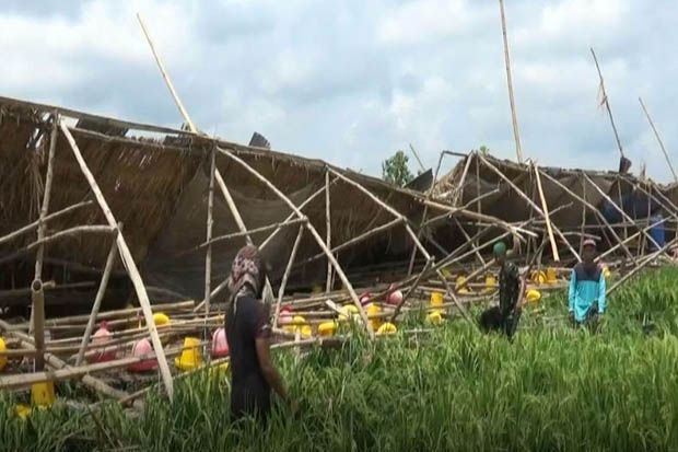 Tiga Desa di Bojonegoro Diterjang Puting Beliung