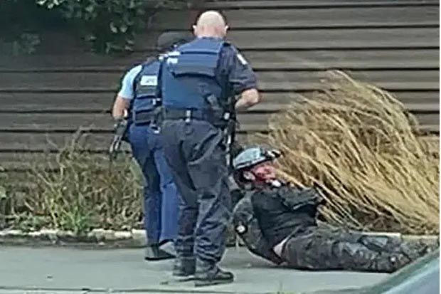 Teroris Selandia Baru Teriakan Kalimat Horor saat Ditangkap Polisi