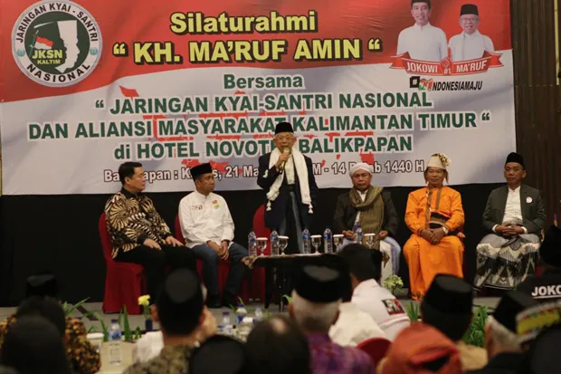 Kiai Maruf Amin Sebut Rugi Kalau Tidak Pilih Pak Jokowi