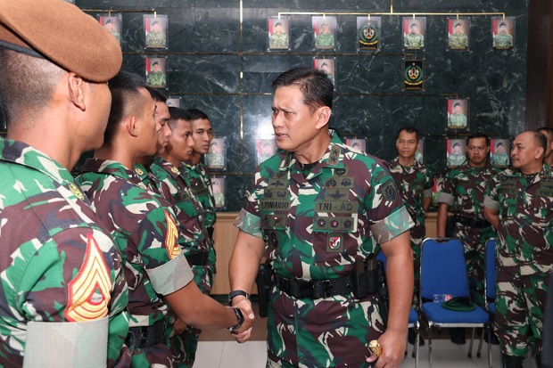 77 Taruna Akademi Militer Belajar Jadi Pasukan Elit TNI AD
