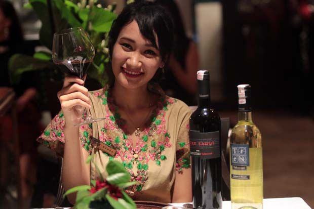 Sepenggal Malam Bersama Wine Terbaik dari Kebun Anggur Abruzzo
