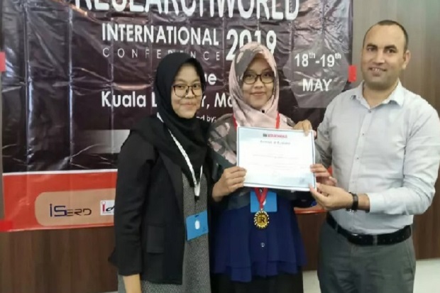 Mahasiswi Unej Raih Best Paper Research World International 2019