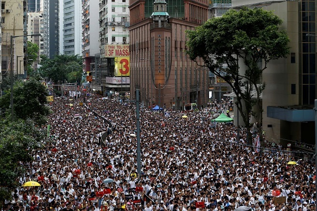 Buntut Demo Besar, Hong Kong Tangguhkan Pemberlakuan RUU Ekstradisi