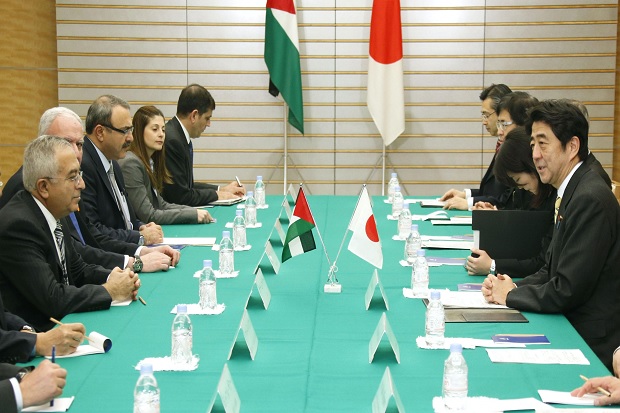 Jepang Inisiatif Tengahi Konflik Palestina dengan Israel