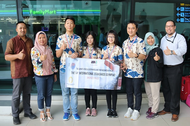 Tim Indonesia Raih Prestasi di Olimpiade Standardisasi Internasional