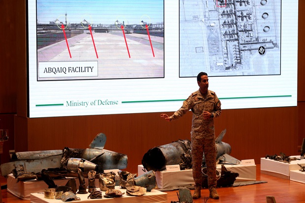 Arab Saudi: Kilang Minyak Aramco Dihantam 25 Drone dan Rudal