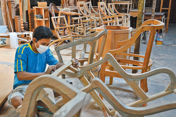 Kinerja Industri Furniture Jatim Melambat