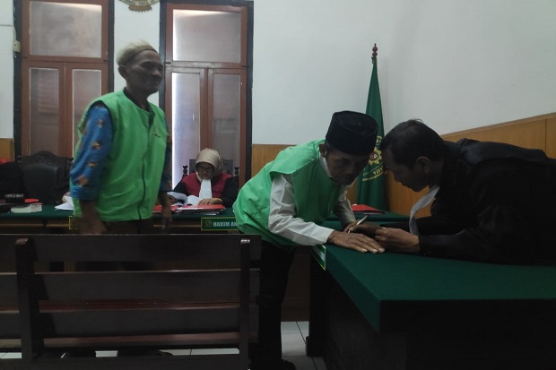 Jual Tanah Pemkot Surabaya, 2 Lansia Divonis 8 Bulan Penjara