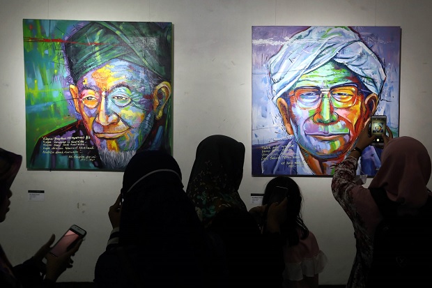 Hari Santri, Perupa Ini Hadirkan Lukisan Pencetus Resolusi Jihad