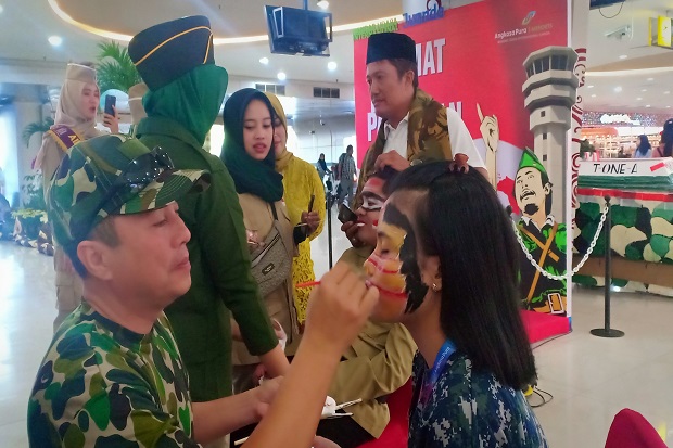 Ada Lomba Face Painting Pejuang di Bandara Juanda Surabaya
