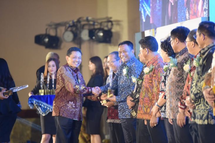 Raih Anugerah Ki Hajar Kategori Utama, Surabaya Sudah Lakukan Ini