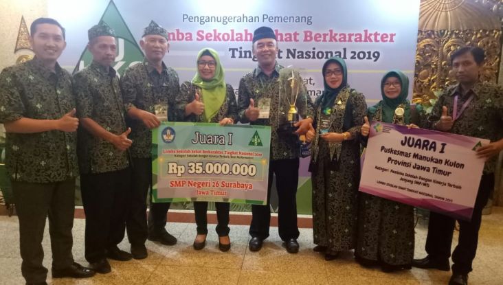 SMP Pinggiran Juara Lomba Sekolah Sehat Kategori Kinerja Terbaik