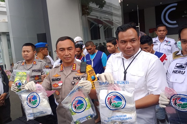 Polrestabes Surabaya Bekuk Pengedar 7,2 Kg Sabu Jaringan Malaysia