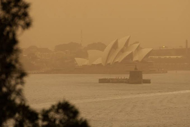 Kota Sydney Australia Dikepung Asap Beracun