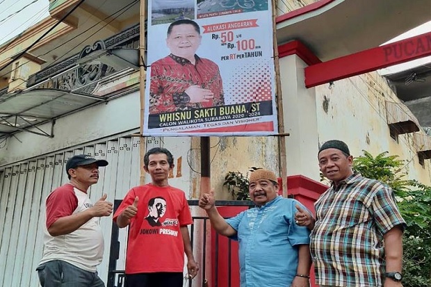 Baliho Whisnu Sakti Buana Mulai Bertebaran di Surabaya
