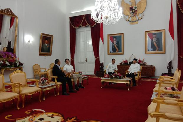 Prabowo dan Putranya, Didit, Jadi Tamu Pertama Jokowi di 2020