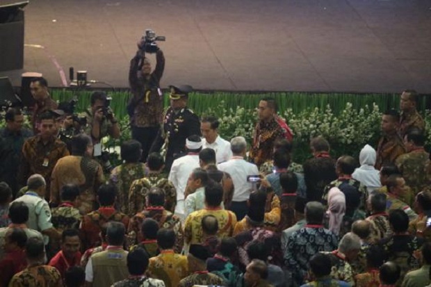 Jokowi Perintahkan Jajarannya Siapkan Skenario Penanganan Corona