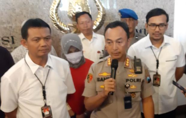 Polrestabes Surabaya Kaji Pengajuan Penahanan Penghina Risma