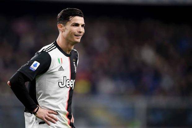 Wabah Corona Tak Membuat Dompet Cristiano Ronaldo Lockdown