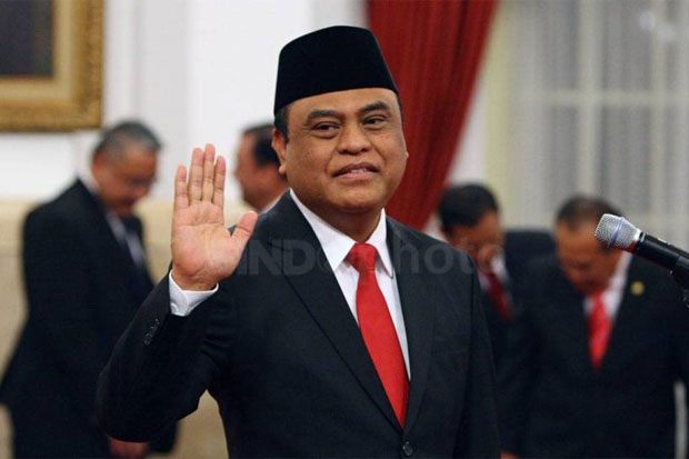 Dilantik Presiden, Syafruddin Resmi Jabat Menpan-RB