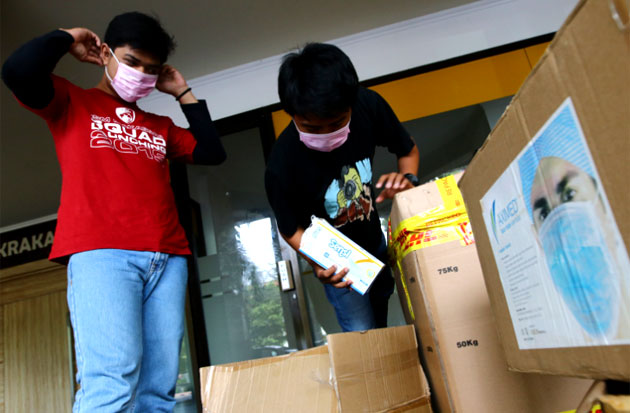 2 Mahasiswa Makassar Hendak Kirim Masker ke Selandia Baru Jadi Tersangka