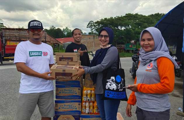 Sahabat IDP Salurkan Bantuan untuk Relawan Covid-19 di Lutra